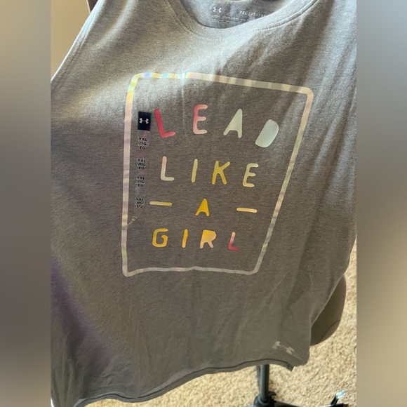 Girls UnderArmour Shitt NWT YXL - Picture 2 of 5